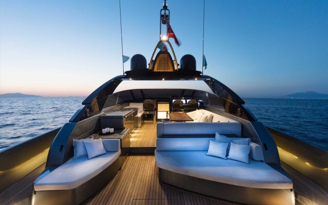 Riva 76' Bahamas cruising
