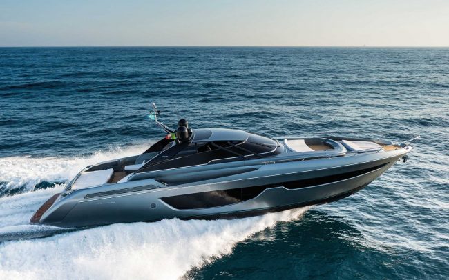 Riva 76' Bahamas cruising